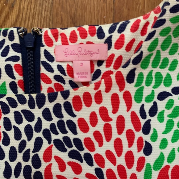 Lilly Pulitzer Shift Open Call - Size 2 - Picture 3 of 4